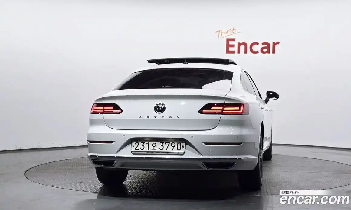 Volkswagen Arteon 2019 2.0 гидро в Москве № 215225, фото 4