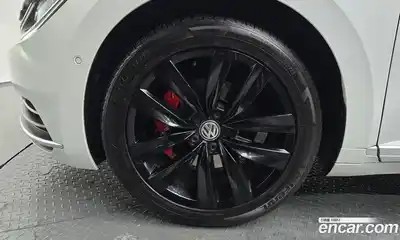 Volkswagen Arteon 2019 2.0 гидро в Москве № 215225, миниатюра 5