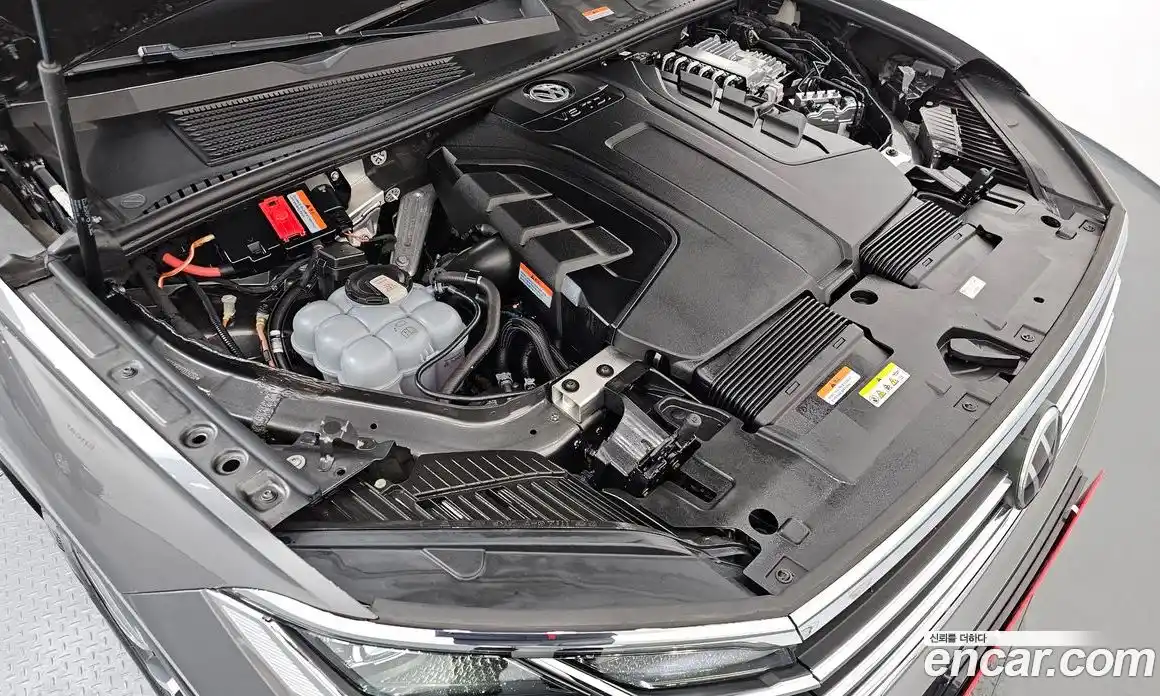 Volkswagen Touareg 2023 3.0 гидро в Москве № 215260, фото 6
