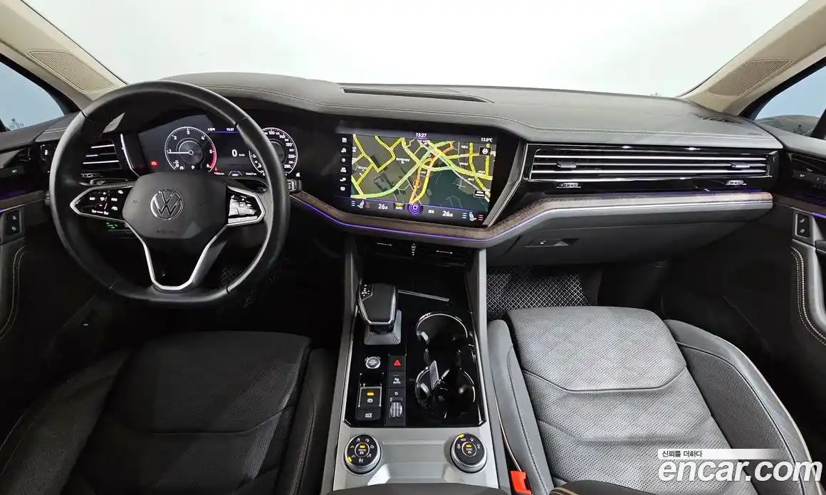 Volkswagen Touareg 2023 3.0 гидро в Москве № 215260, фото 7