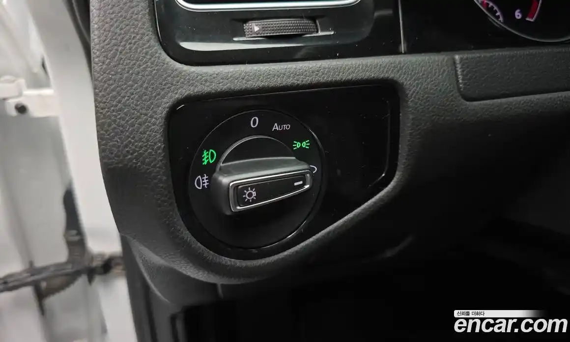 Volkswagen Golf 2015 2.0 гидро в Москве № 232241, фото 18