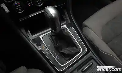 Volkswagen Golf 2015 2.0 гидро в Москве № 232241, миниатюра 9