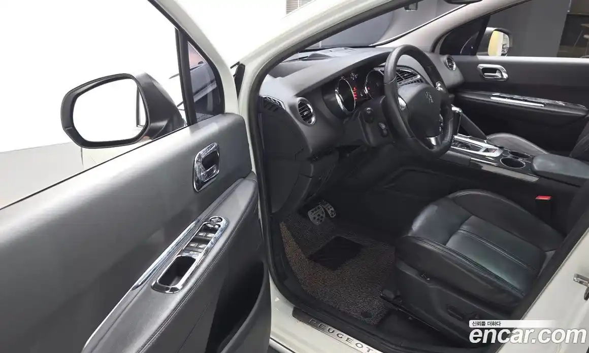 Peugeot 3008 2013 2.0 гидро в Москве, фото 11