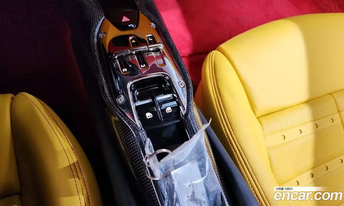 Ferrari 296 2023 3.0 гидро в Москве, фото 9