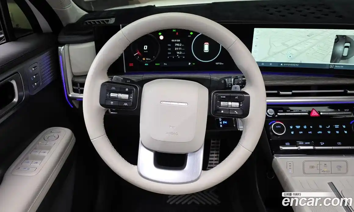 Hyundai Santa Fe 2025 1.6 гидро в Москве № 3399, фото 12