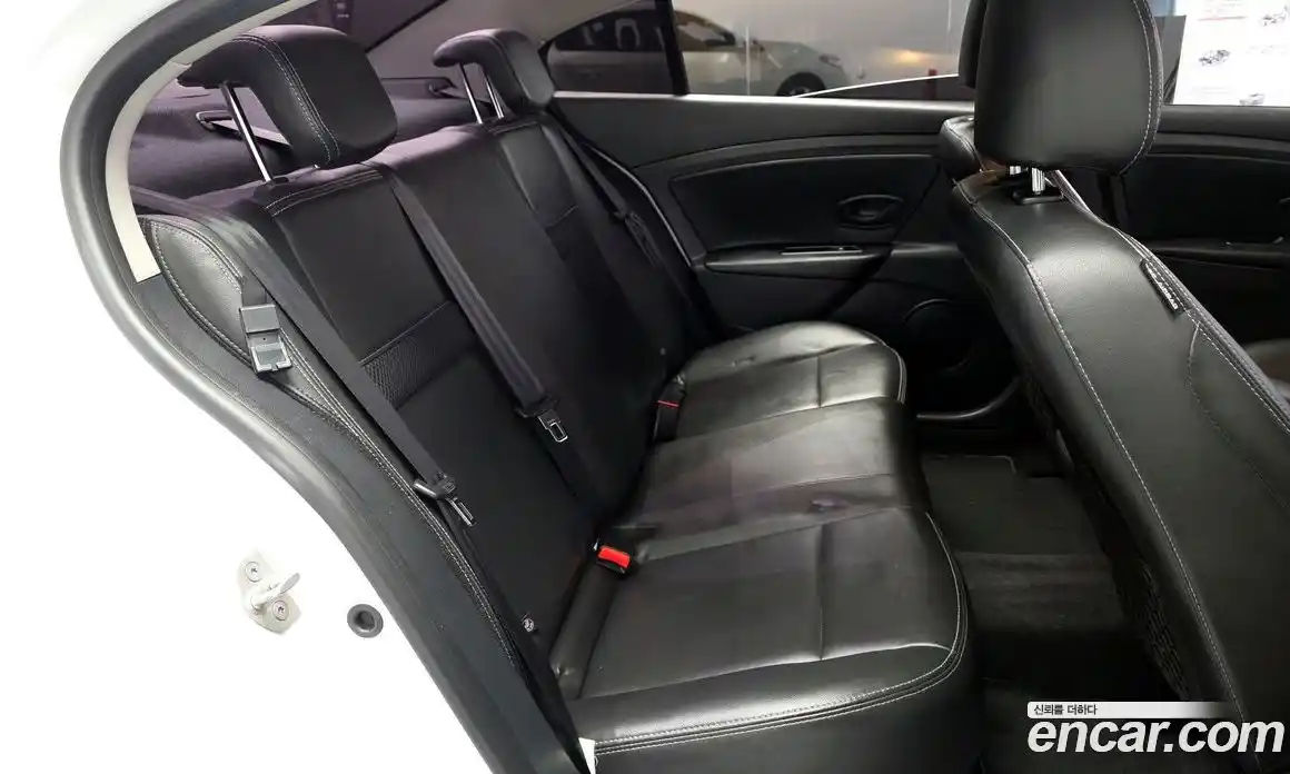 Renault SM3 2015 1.6 гидро в Москве № 520393, фото 12