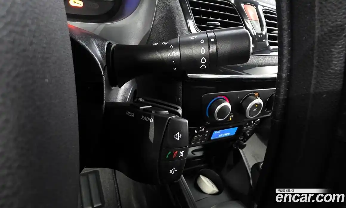 Renault SM3 2015 1.6 гидро в Москве № 520393, фото 19
