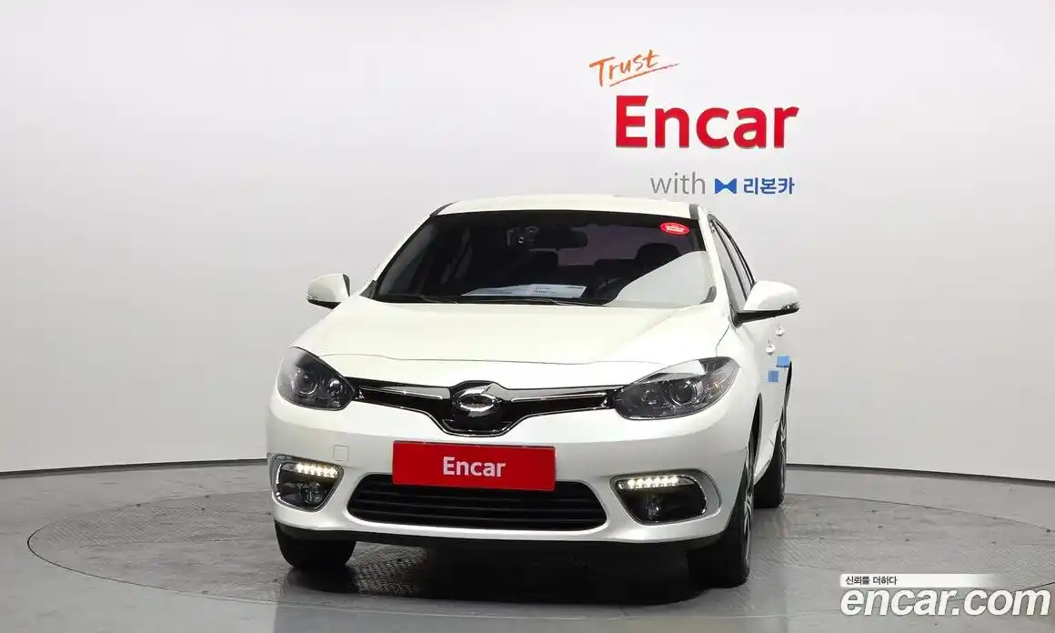 Renault SM3 2015 1.6 гидро в Москве № 520393, фото 3