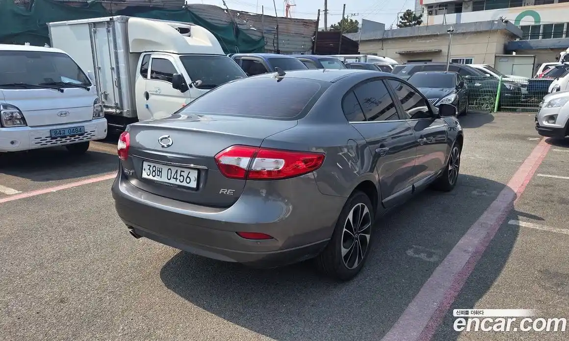 Renault SM3 2016 1.6 гидро в Москве № 524601, фото 4