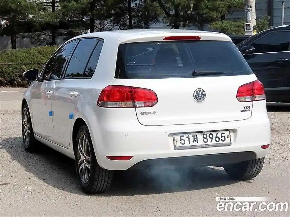 Volkswagen Golf 2012 1.6 гидро в Москве № 534502, фото 3