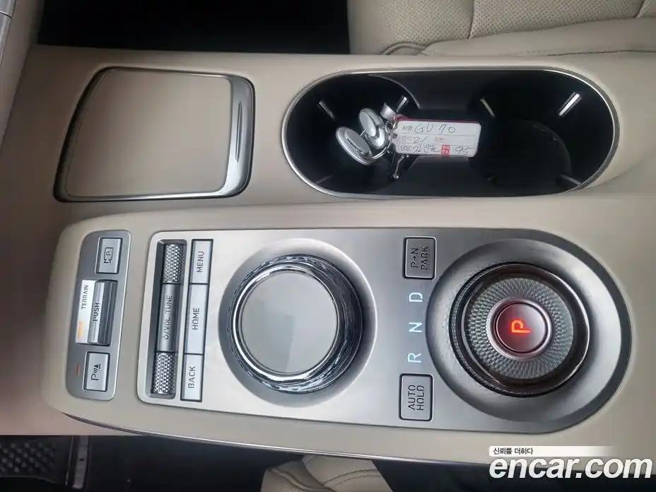 Genesis GV70 2021 2.5 гидро в Москве № 85522, фото 8