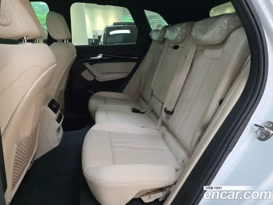 Audi Q5 2024 2.0 гидро в Москве № 971196, фото 17