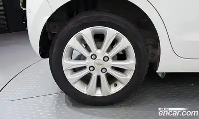 Chevrolet Spark 2016 1.0 гидро в Москве № 104404, миниатюра 5