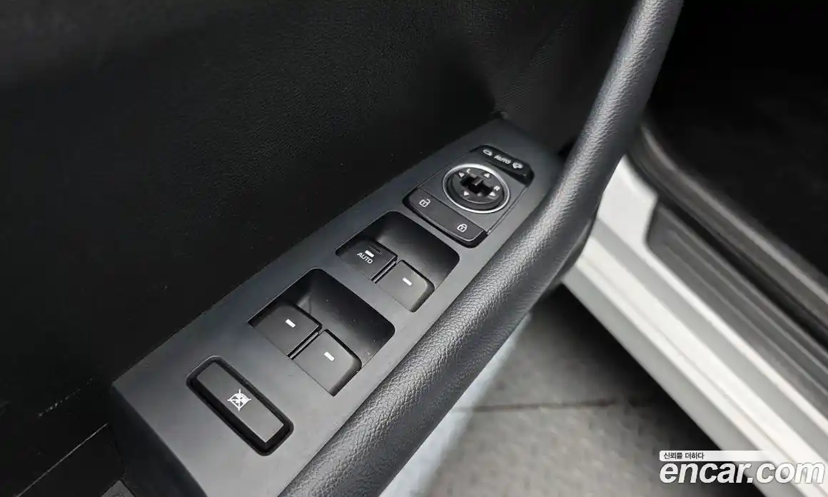 Hyundai Sonata 2019 2.0 гидро в Москве № 10517, фото 17