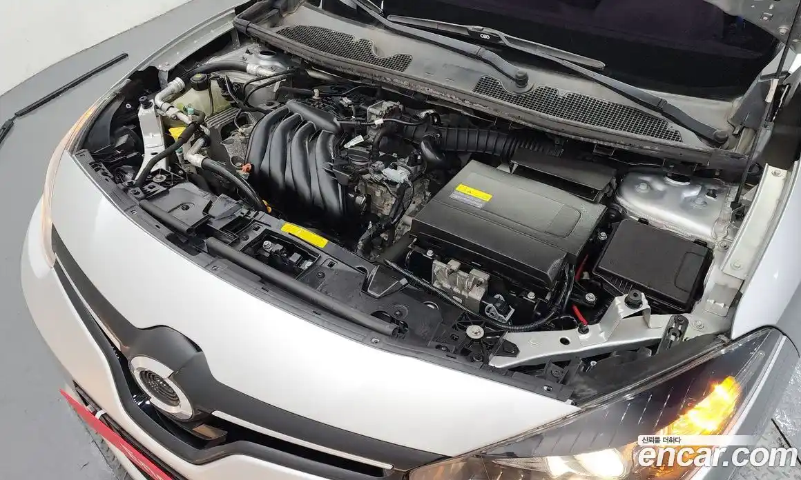 Renault SM3 2015 1.6 гидро в Москве № 107416, фото 6