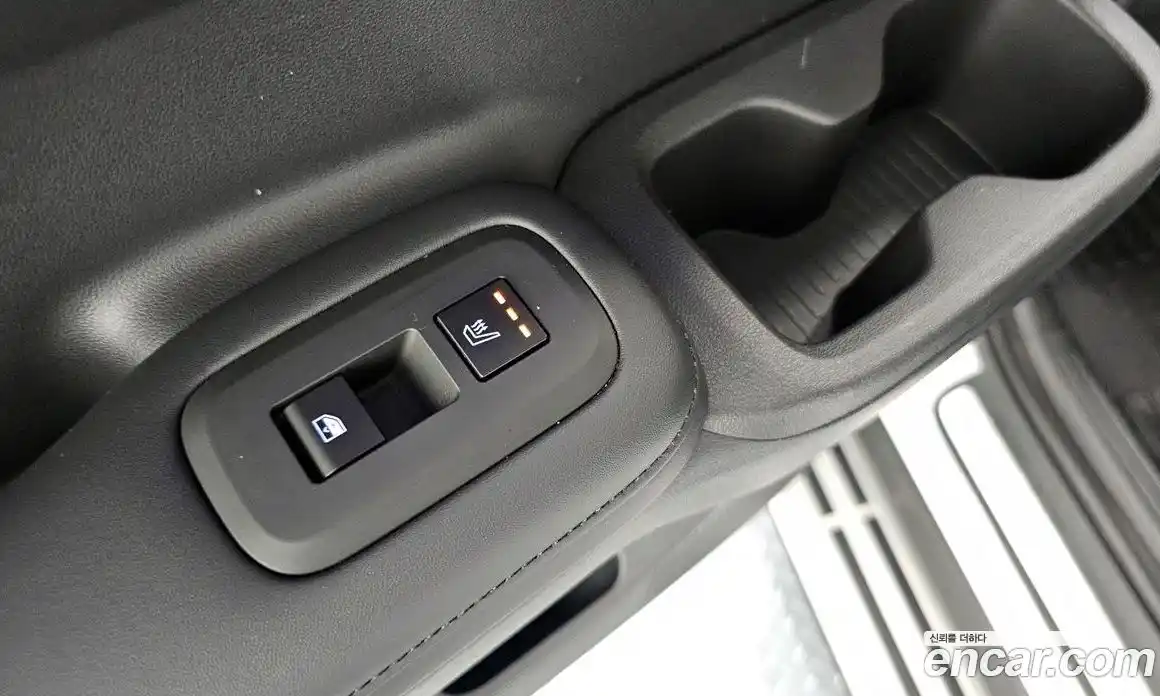 Hyundai Santa Fe 2024 2.5 гидро в Москве № 109926, фото 17