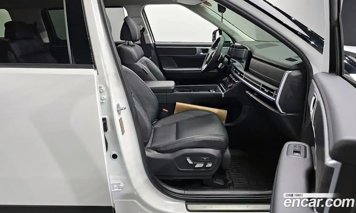 Hyundai Santa Fe 2024 2.5 гидро в Москве № 109926, фото 10