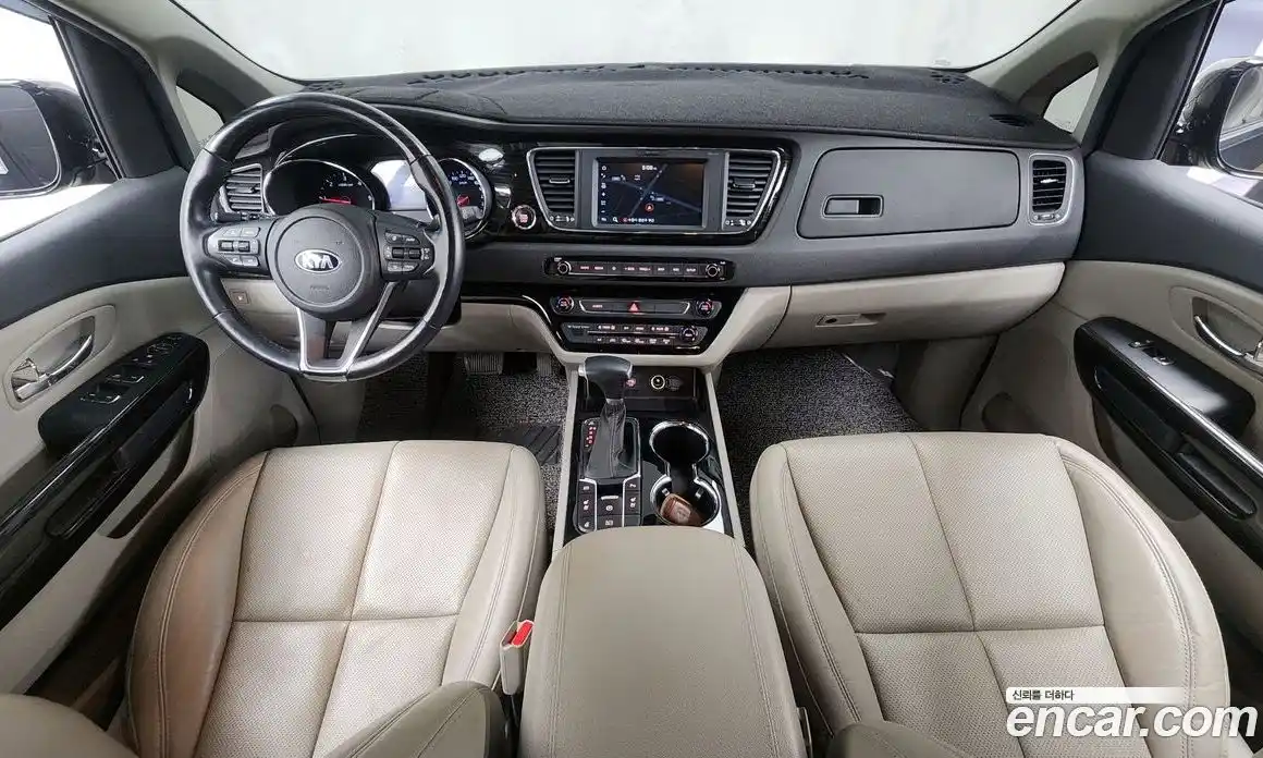Kia Canival 2020 2.2 гидро в Москве № 124328, фото 7