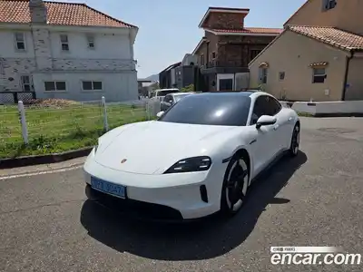 Porsche Taycan, 2025