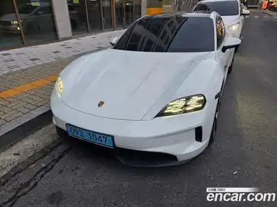 Porsche Taycan 2025 0.1 гидро в Москве № 1547358, миниатюра 12