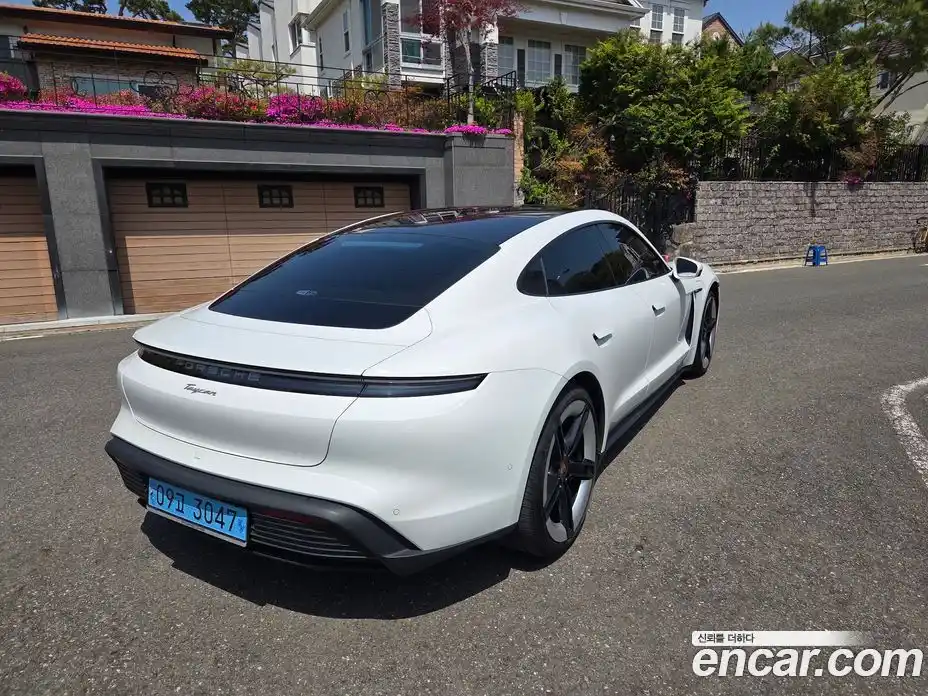 Porsche Taycan 2025 0.1 гидро в Москве № 1547358, фото 5
