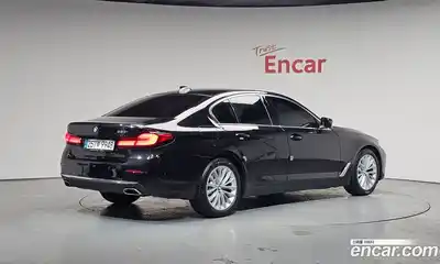 BMW 5-Series, 2021