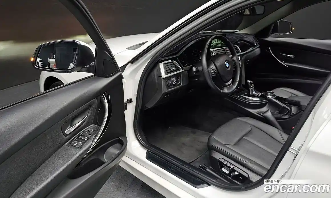 BMW 3-Series 2018 2.0 гидро в Москве № 159141, фото 11
