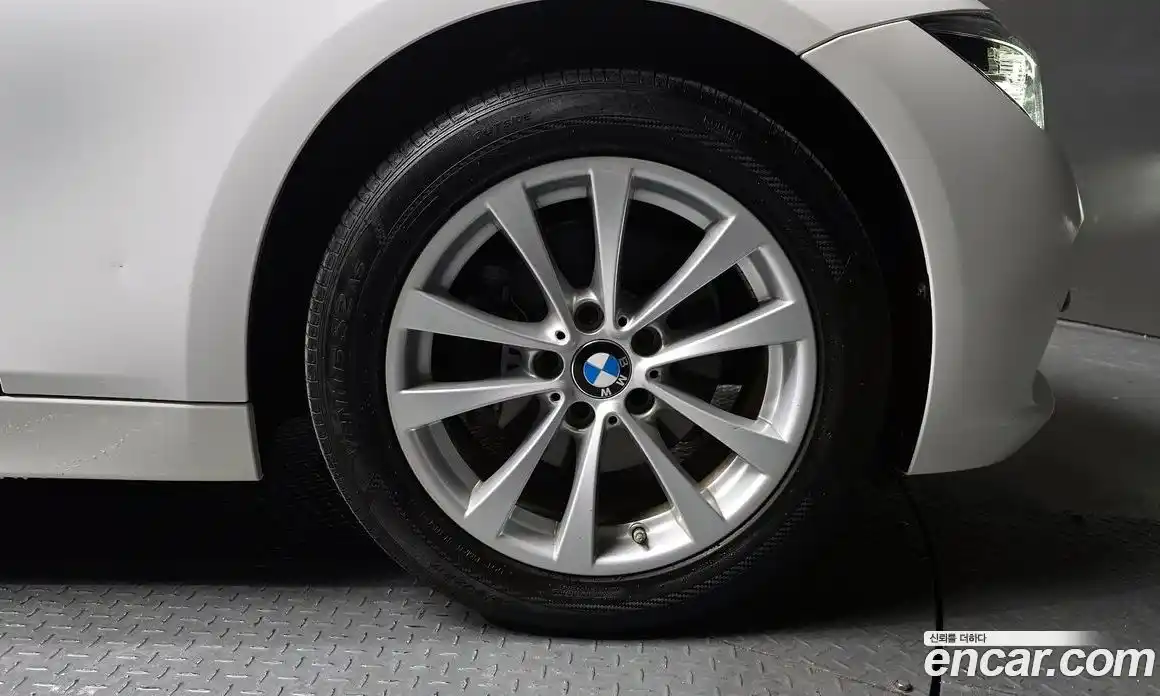 BMW 3-Series 2018 2.0 гидро в Москве № 159141, фото 5
