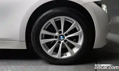 BMW 3-Series 2018 2.0 гидро в Москве № 159141, миниатюра 5