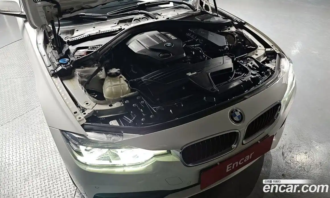 BMW 3-Series 2018 2.0 гидро в Москве № 159141, фото 6