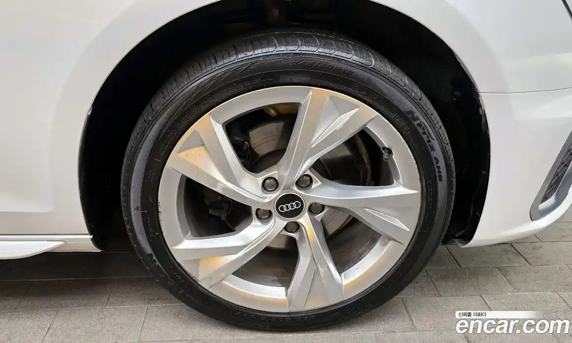 Audi A4 2021 2.0 гидро в Москве № 163568, фото 5