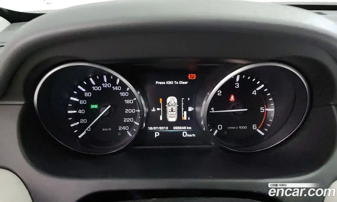 Land Rover Discovery Sport 2016 2.0 гидро в Москве № 166451, фото 8