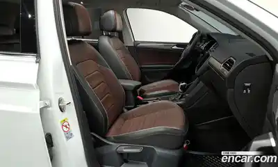 Volkswagen Tiguan 2024 2.0 гидро в Москве № 168445, миниатюра 11