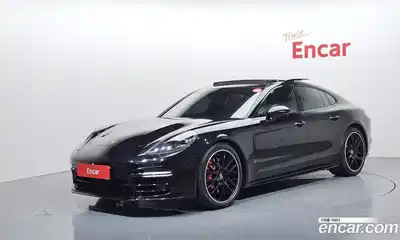 Porsche Panamera, 2020