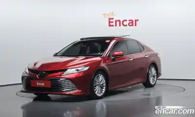 Toyota Camry, 2017