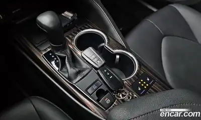 Toyota Camry 2017 2.5 гидро в Москве № 170198, миниатюра 9