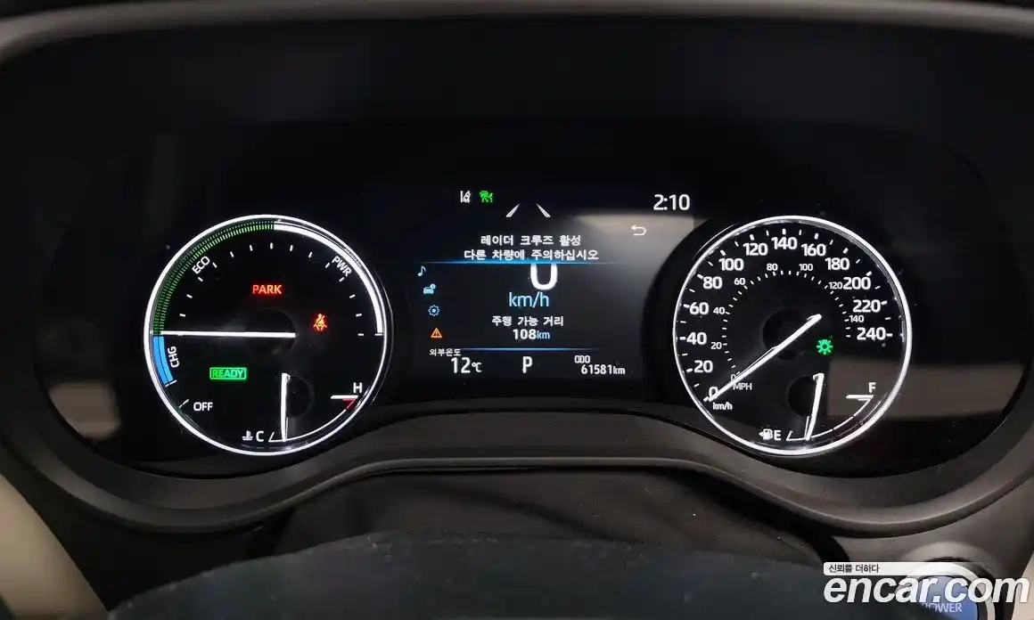 Toyota Sienna 2021 2.5 гидро в Москве № 170289, фото 8
