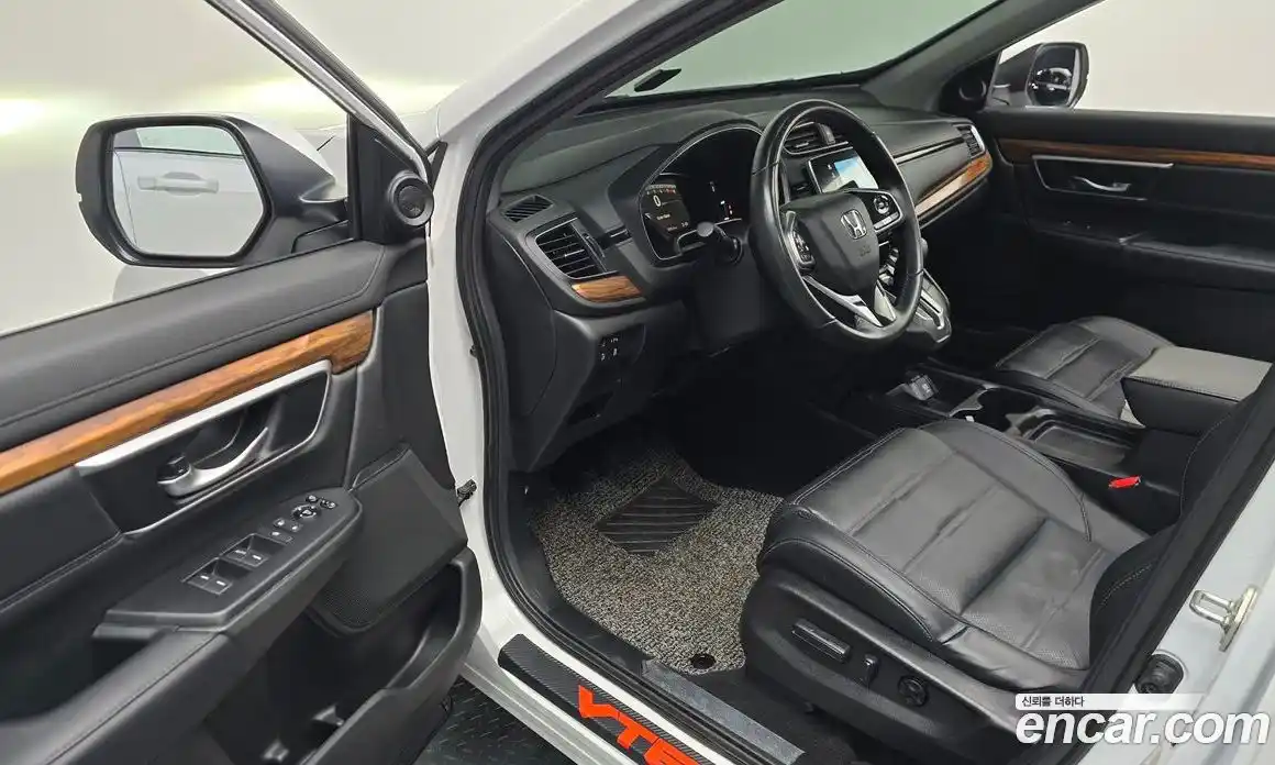 Honda CR-V 2019 1.5 гидро в Москве № 170456, фото 10