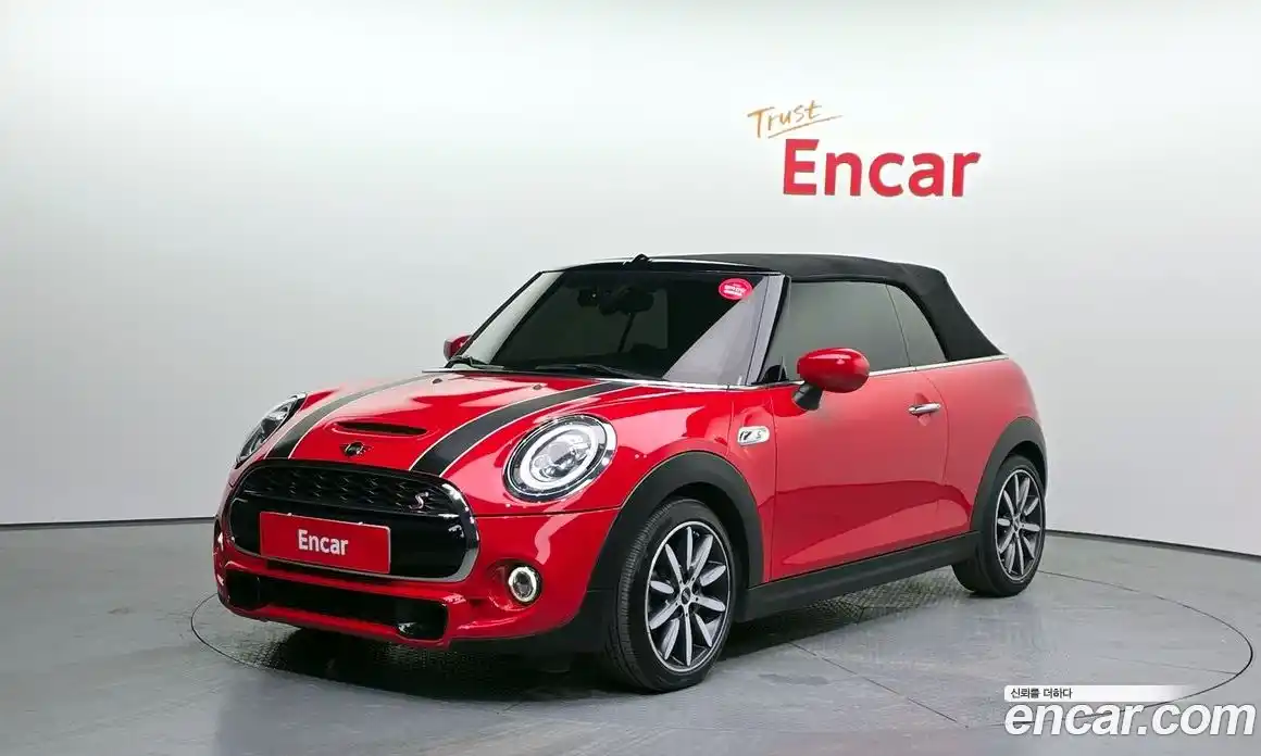 Mini Cooper Convertible 2021 2.0 гидро в Москве № 171751, фото 20