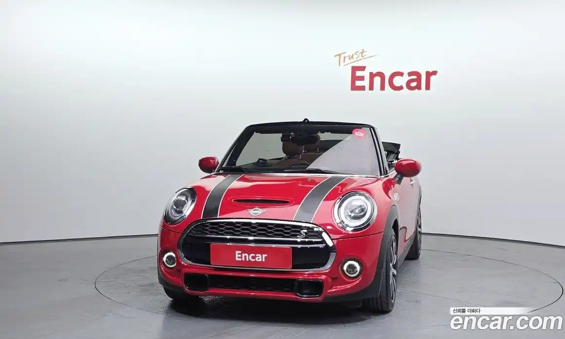 Mini Cooper Convertible 2021 2.0 гидро в Москве № 171751, фото 3