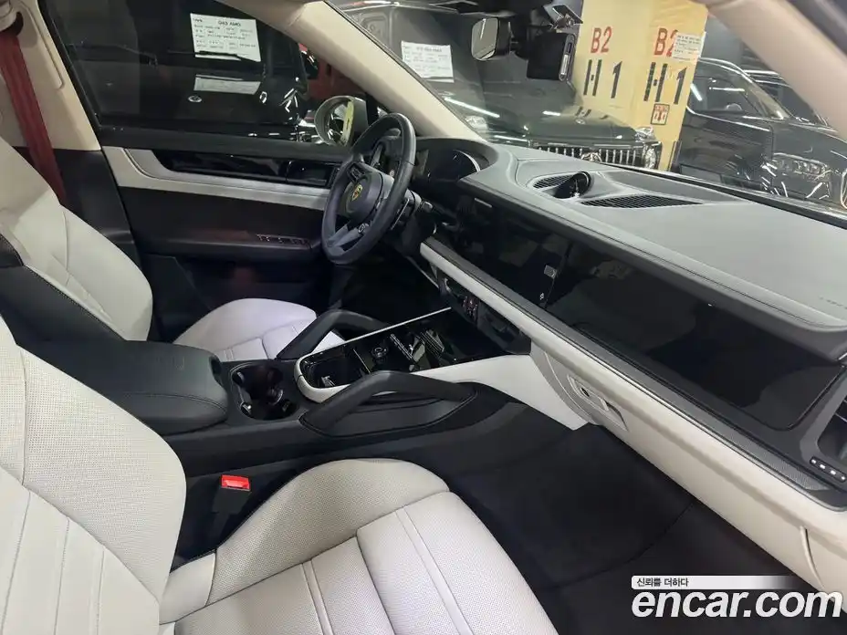 Porsche Cayenne 2024 3.0 гидро в Москве № 197226, фото 18
