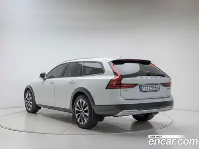 Volvo V90 2025 2.0 гидро в Москве № 1981707, миниатюра 4