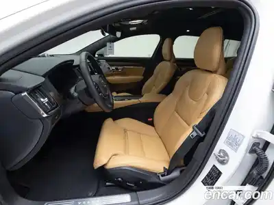 Volvo V90 2025 2.0 гидро в Москве № 1981707, миниатюра 9