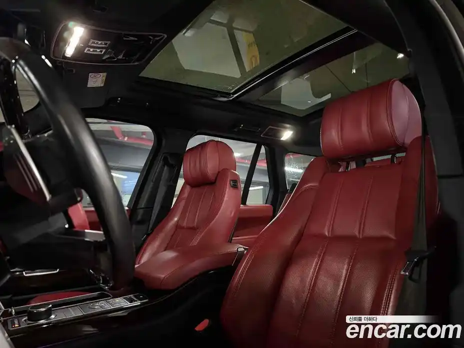 Land Rover Range-Rover 2017 4.4 гидро в Москве № 198236, фото 20