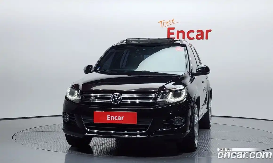 Volkswagen Tiguan 2015 2.0 гидро в Москве № 204427, фото 3