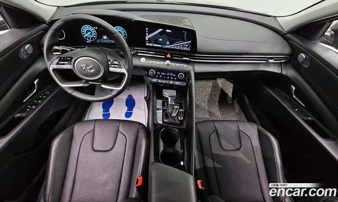 Hyundai Avante 2023 1.6 гидро в Москве № 2049680, фото 7