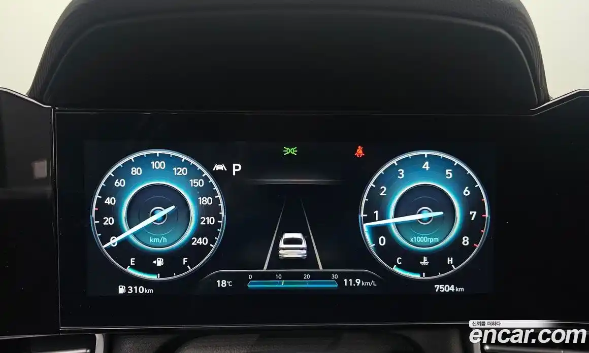 Hyundai Avante 2023 1.6 гидро в Москве № 2049680, фото 8