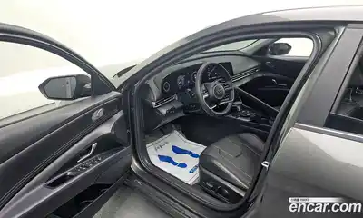 Hyundai Avante 2023 1.6 гидро в Москве № 2049680, миниатюра 10