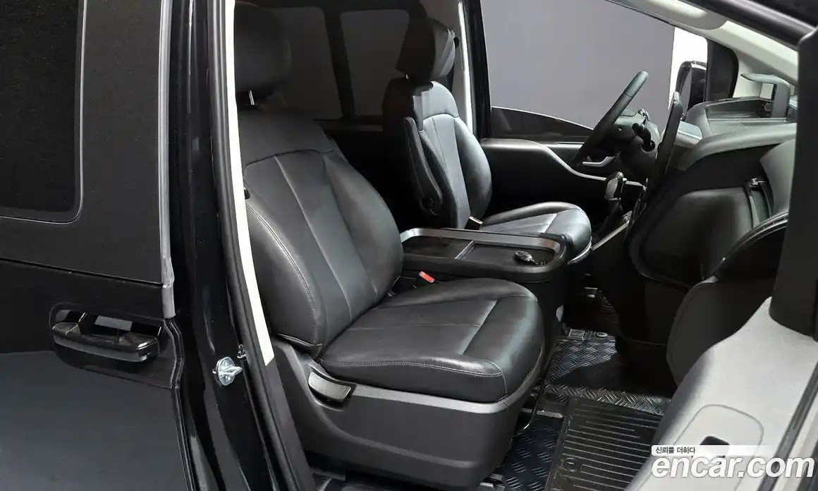 Hyundai Staria 2025 2.2 гидро в Москве № 2049703, фото 16
