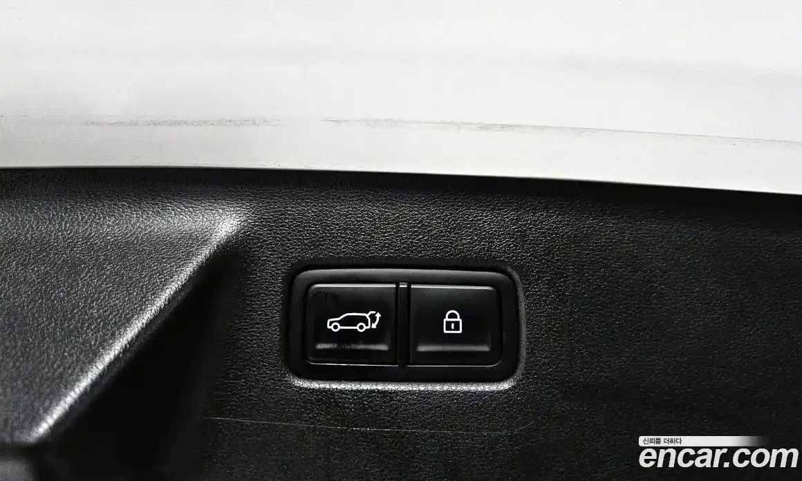 Hyundai Santa Fe 2024 1.6 гидро в Москве № 2049779, фото 17